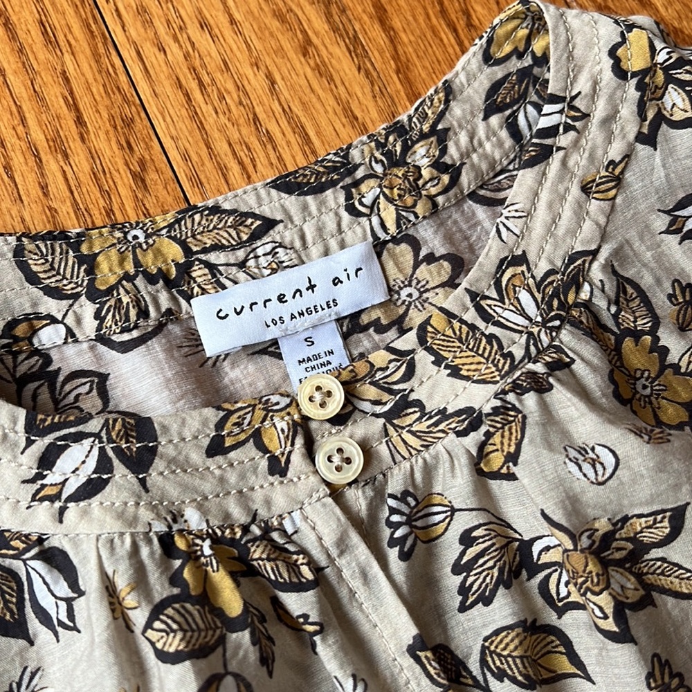 Current Air Floral Split Neck Blouse Anthropologi… - image 4